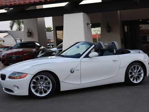 Used 2004 BMW Z4 2.5i RWD image 5