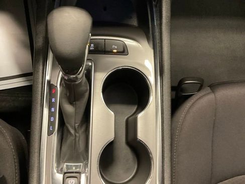 Used 2024 Chevrolet Malibu LT image 23