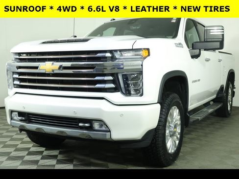 Used 2022 Chevrolet Silverado 2500 High Country w/ Z71 Off-Road Package image 3