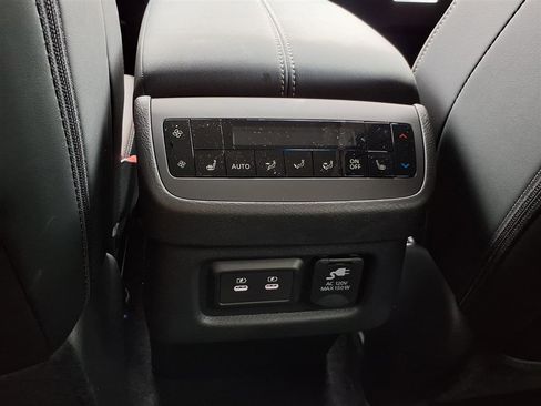 New 2026 Nissan Pathfinder Platinum w/ Cargo Package AWD/4WD image 24