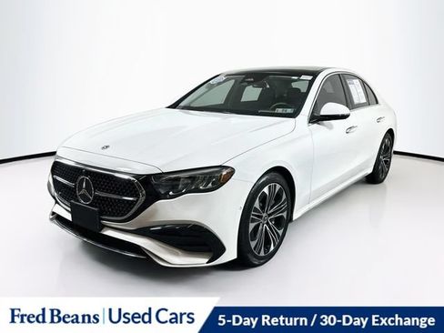 Used 2025 Mercedes-Benz E 450 4MATIC Sedan image 3