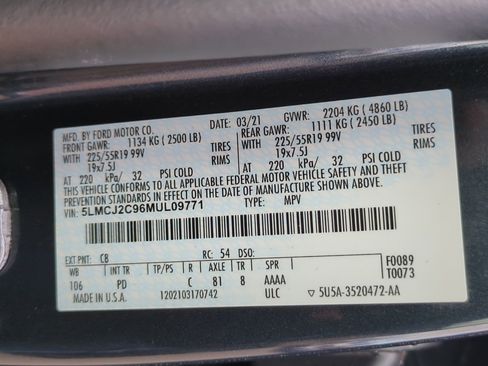 Used 2021 Lincoln Corsair Reserve w/ Equipment Group 201A image 33