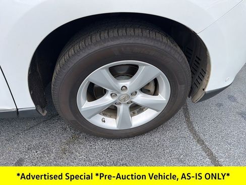 Used 2013 Lexus RX 350 AWD w/ Navigation Pkg image 2