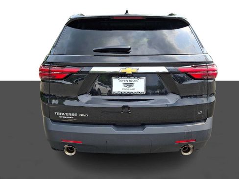 Used 2023 Chevrolet Traverse LT AWD/4WD image 5