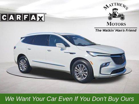 Used 2024 Buick Enclave Premium image 1