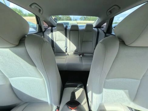 Used 2018 Honda Accord LX image 28