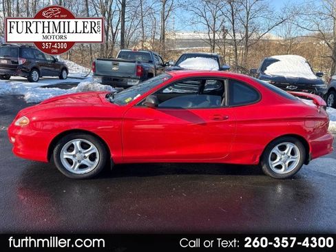 Used 2001 Hyundai Tiburon image 1