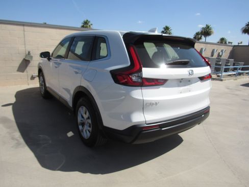 Certified 2023 Honda CR-V LX image 4