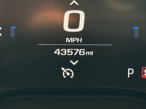 Used 2023 Chevrolet Camaro LT w/ Redline Edition image 17