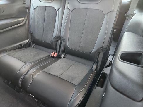 New 2026 Jeep Grand Cherokee L 2WD image 26