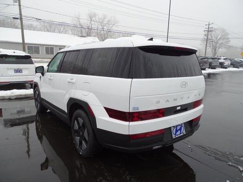 New 2026 Hyundai Santa Fe SE image 7
