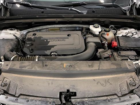 Used 2023 Buick Envision Avenir image 12