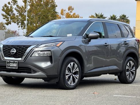 Certified 2023 Nissan Rogue SV image 8