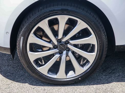 New 2026 Land Rover Range Rover SE AWD/4WD image 9