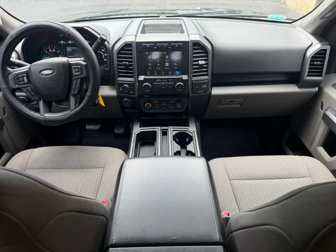 Used 2018 Ford F150 XLT w/ Equipment Group 302A Luxury AWD/4WD image 10