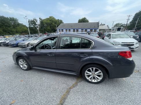 Used 2014 Subaru Legacy 2.5i Premium AWD/4WD image 8
