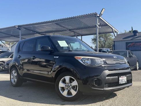 Used 2019 Kia Soul FWD image 37
