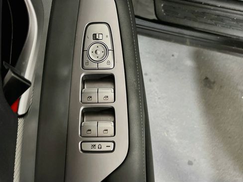 Used 2023 Hyundai Palisade SEL w/ Premium Package AWD/4WD image 18
