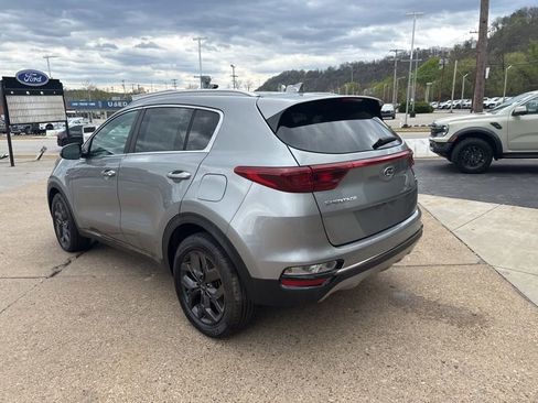Used 2020 Kia Sportage S image 5