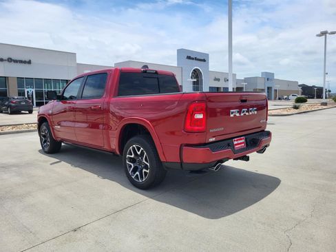 New 2026 RAM 1500 Laramie AWD/4WD image 3
