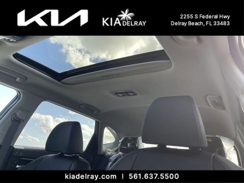 New 2026 Kia Seltos EX FWD image 19