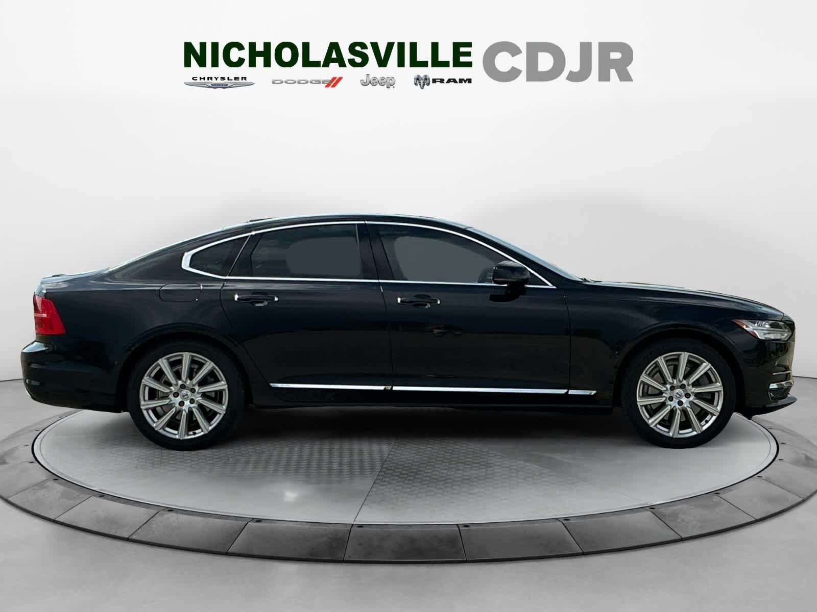 Used 2017 Volvo S90 T6 Inscription w/ Vision Package AWD/4WD image 6