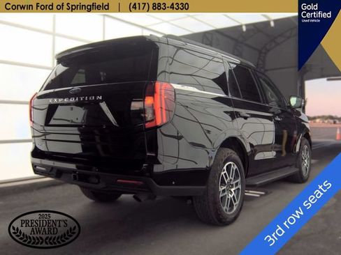 Used 2025 Ford Expedition Active AWD/4WD image 12