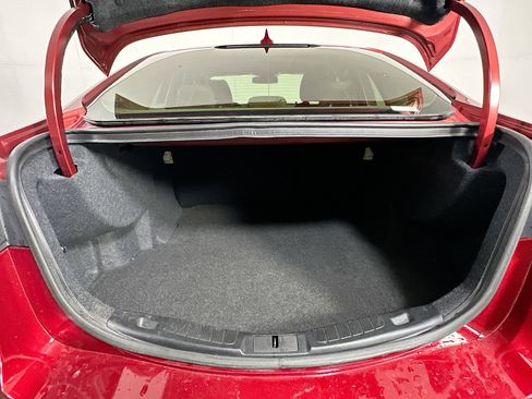 Used 2019 Ford Fusion SEL FWD image 29