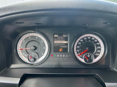 Used 2022 RAM 1500 Classic Warlock w/ Technology Package I AWD/4WD image 12