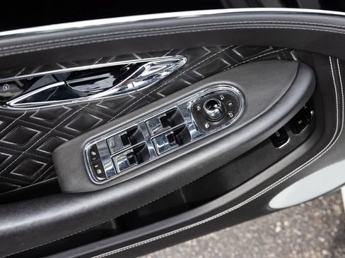 Used 2021 Bentley Continental GT V8 AWD/4WD image 24