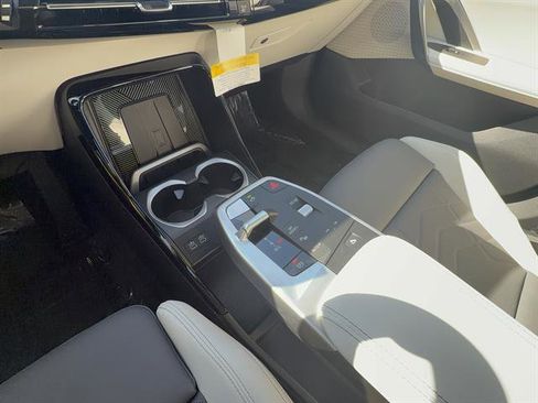 New 2026 BMW X1 xDrive28i w/ Technology Package image 14
