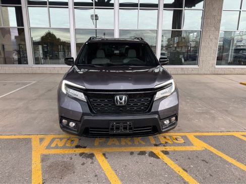 Used 2021 Honda Passport Elite image 2