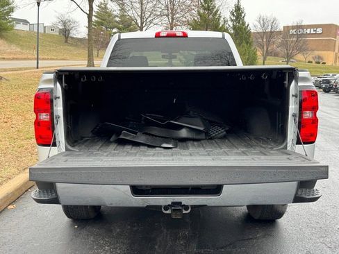 Used 2019 Chevrolet Silverado 1500 LT w/ All Star Edition image 9