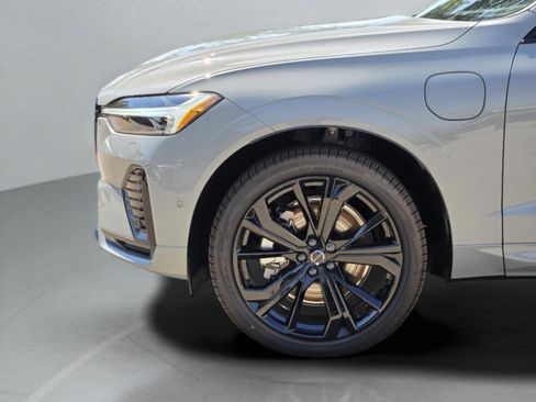 New 2026 Volvo XC60 T8 Ultra w/ Protection Package Premier image 30