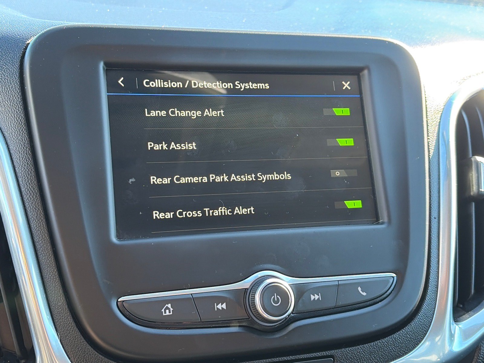 Used 2019 Chevrolet Equinox LT AWD/4WD image 11