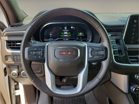 Used 2023 GMC Yukon SLT RWD image 20
