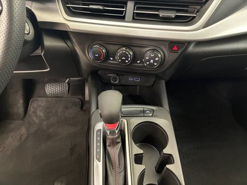 Used 2024 Chevrolet Trax RS FWD image 21