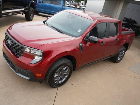 New 2026 Ford Maverick XLT w/ XLT Luxury Package AWD/4WD image 14