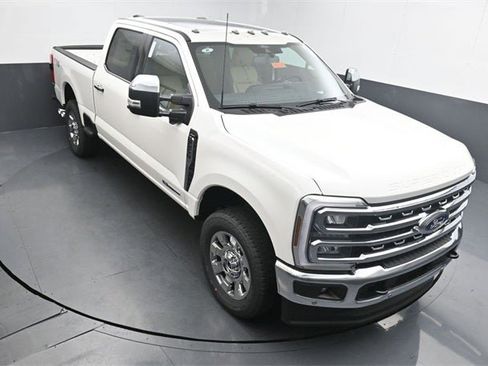 New 2026 Ford F250 Lariat w/ Lariat Ultimate Package image 16