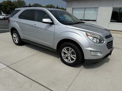 Used 2017 Chevrolet Equinox LT