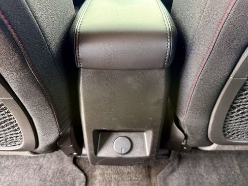 Used 2016 GMC Terrain SLE FWD image 33