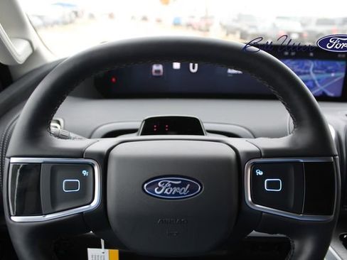 New 2026 Ford Expedition Max Platinum w/ Driver's Package image 18