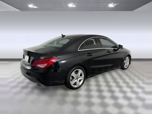 Used 2019 Mercedes-Benz CLA 250 image 9