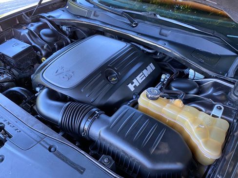 Used 2015 Dodge Charger R/T RWD image 8