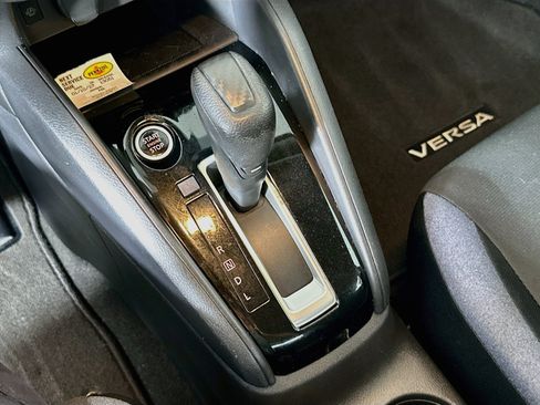 Used 2025 Nissan Versa SV w/ Trunk Package FWD image 25