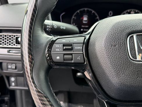 Used 2022 Honda Civic EX image 21