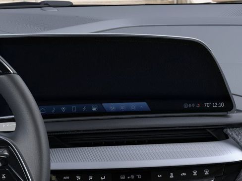 New 2026 Cadillac Optiq Luxury 1 image 20