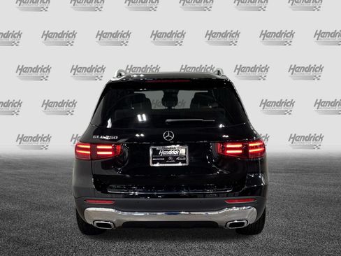 New 2026 Mercedes-Benz GLB 250 image 7