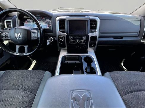 Used 2020 RAM 1500 Classic SLT w/ Luxury Group RWD image 16