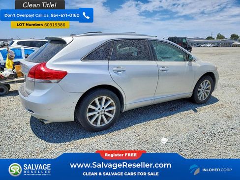 Used 2010 Toyota Venza FWD image 4